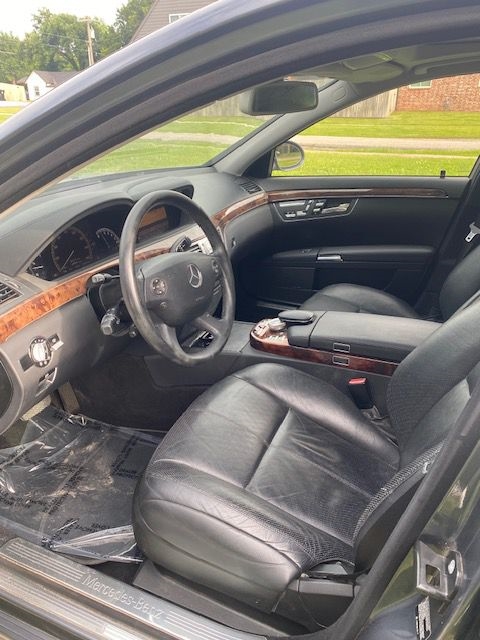Mercedes-Benz S-Class S550 2007