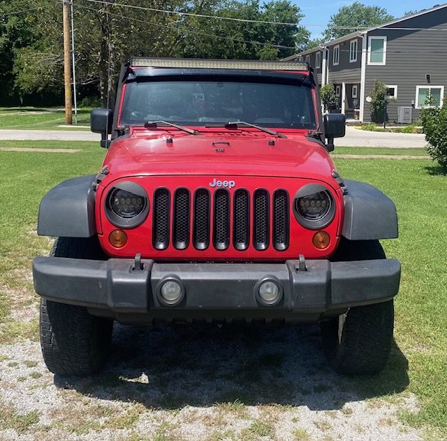 Jeep Wrangler Unlimited Sport 4WD 2010