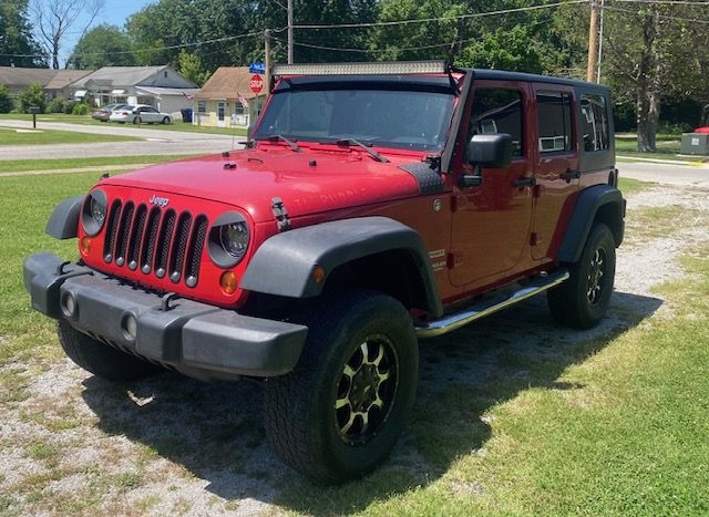 Jeep Wrangler Unlimited Sport 4WD 2010