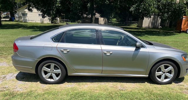 2013 Volkswagen Passat SE