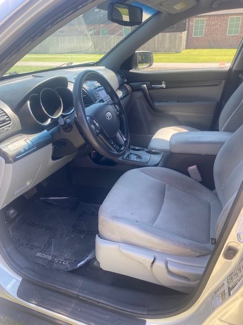 Kia Sorento LX 2WD 2012