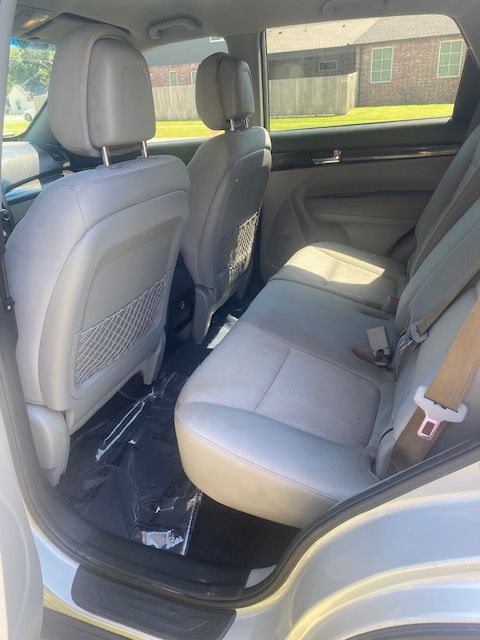 Kia Sorento LX 2WD 2012