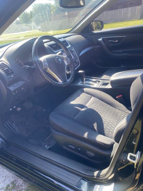 Nissan Altima 2.5 SV 2017