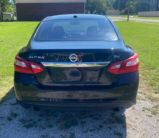 Nissan Altima 2.5 SV 2017