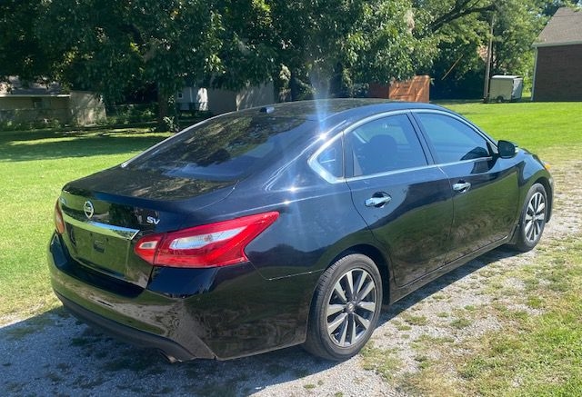 Nissan Altima 2.5 SV 2017