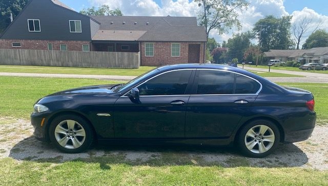 BMW 5-Series 528i 2013