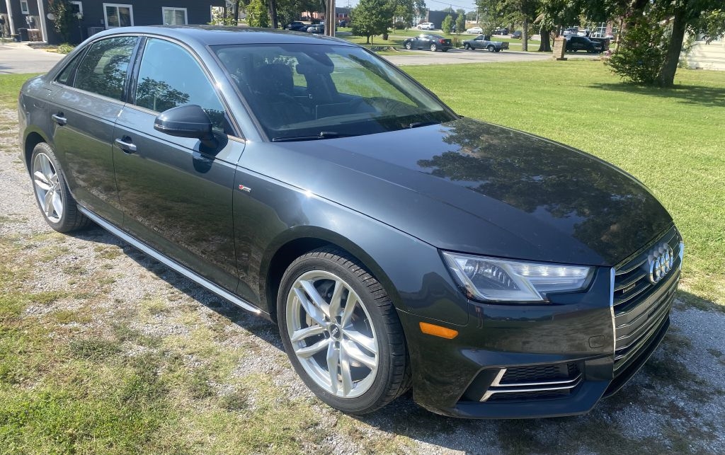 2017 Audi A4 2.0T Premium quattro Sedan
