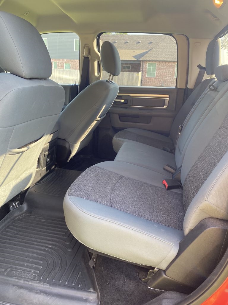 RAM 1500 SLT Crew Cab SWB 4WD 2017 RAM 1500 SLT Crew Cab SWB 4WD 2017