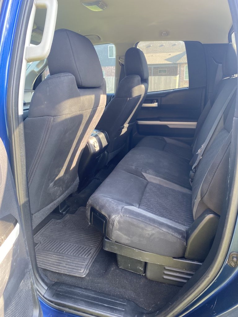 Toyota Tundra SR5 5.7L V8 Double Cab 4WD 2015