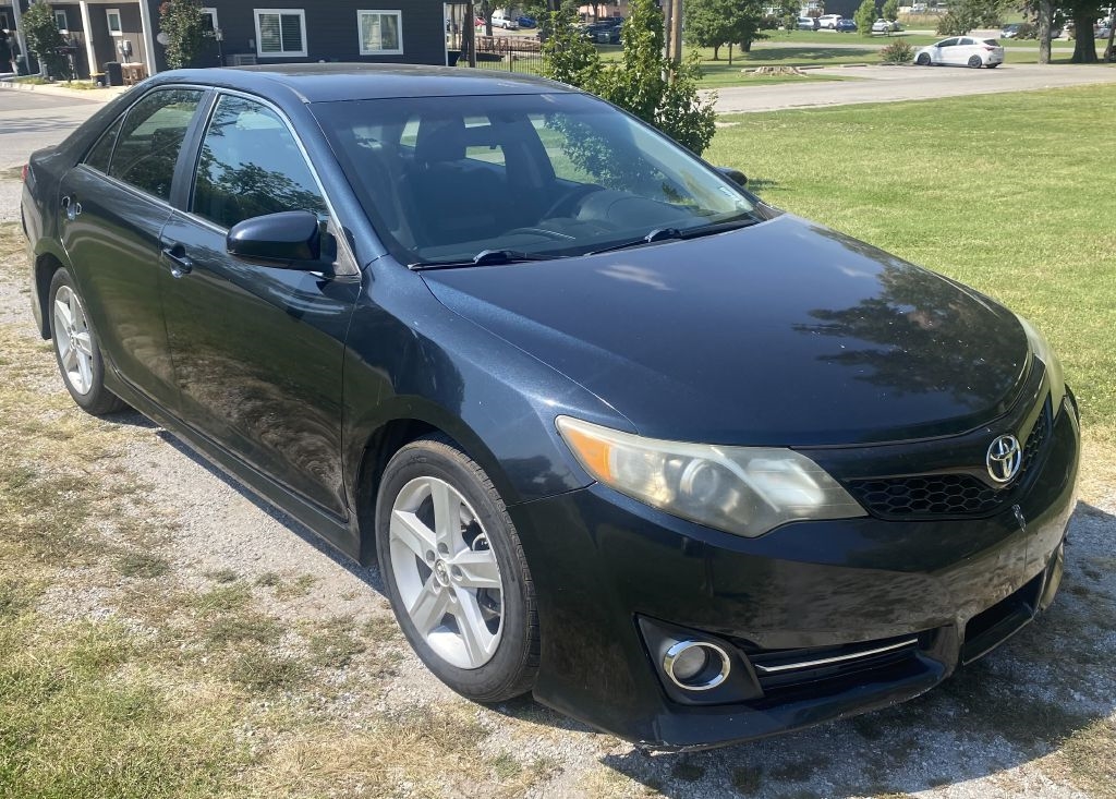 Toyota Camry L 2014