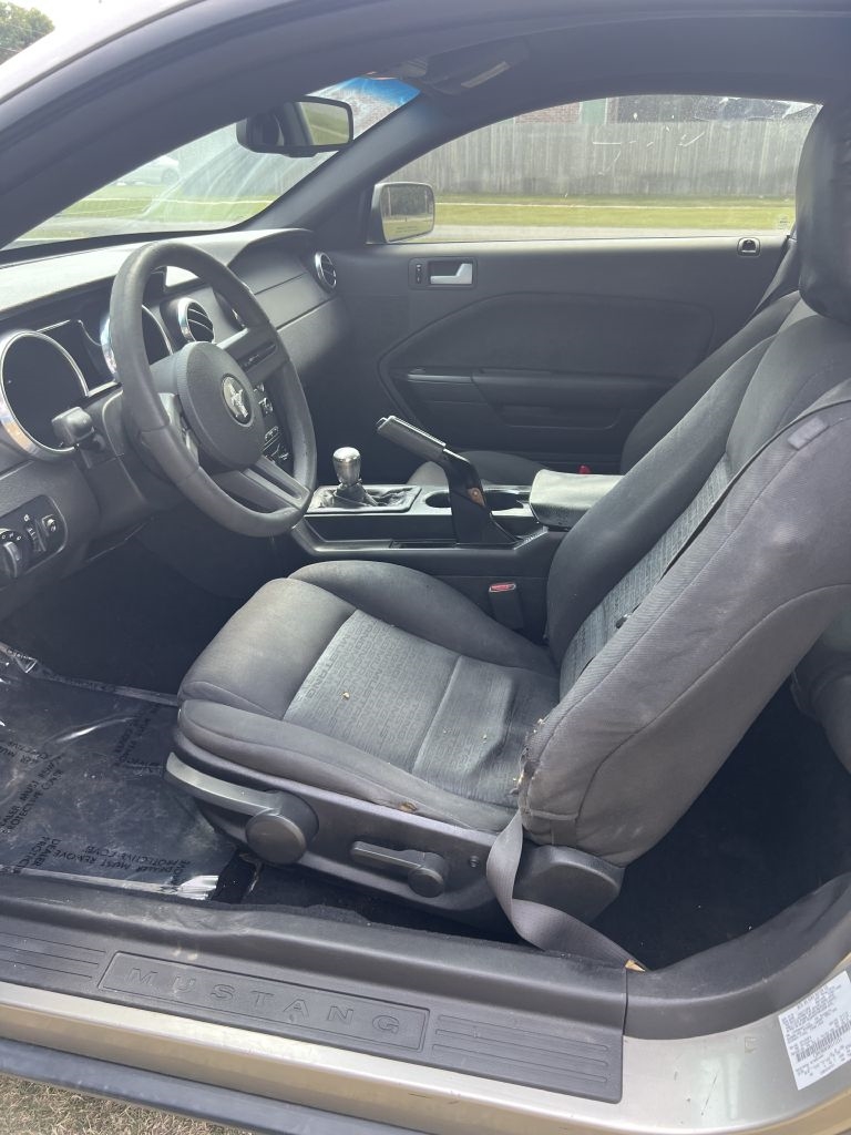 Ford Mustang V6 Premium Coupe 2008