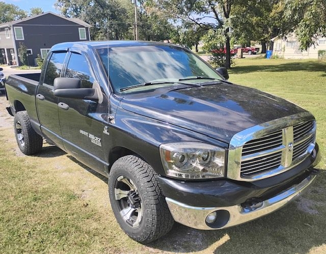 2006 Dodge Ram 2500 ST Quad Cab 2WD