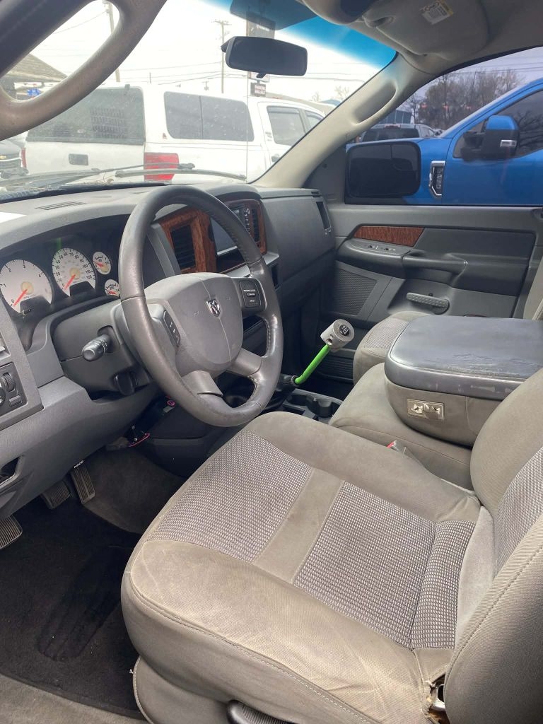 Dodge Ram 2500 ST Quad Cab 2WD 2006