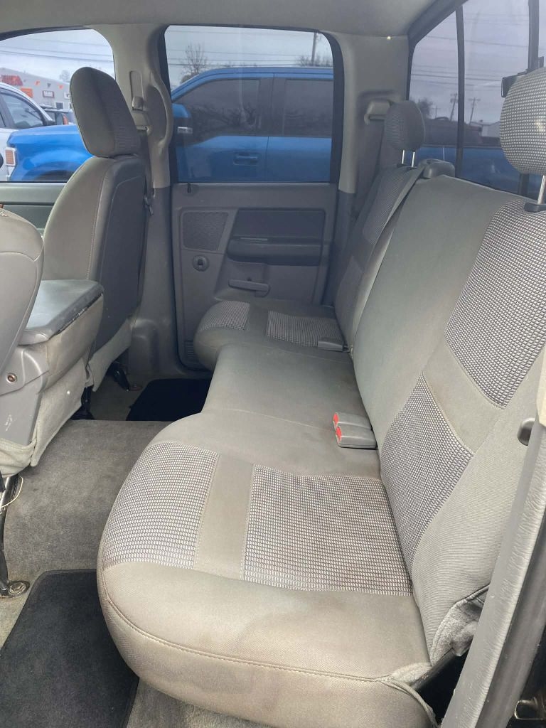 Dodge Ram 2500 ST Quad Cab 2WD 2006