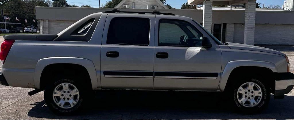 2005 Chevrolet Avalanche 1500 2WD