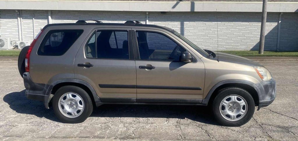 2005 Honda CR-V LX 2WD AT