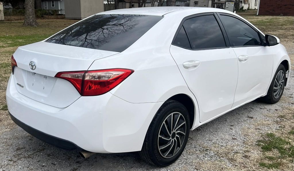 Toyota Corolla L CVT 2019