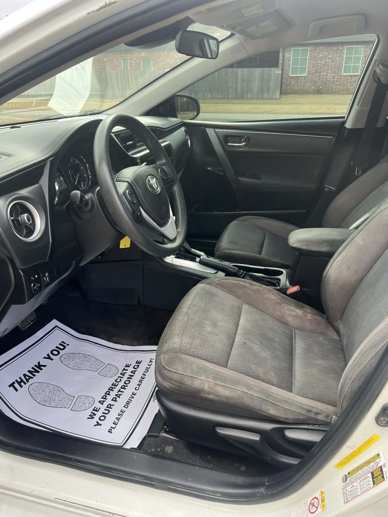 Toyota Corolla L CVT 2019