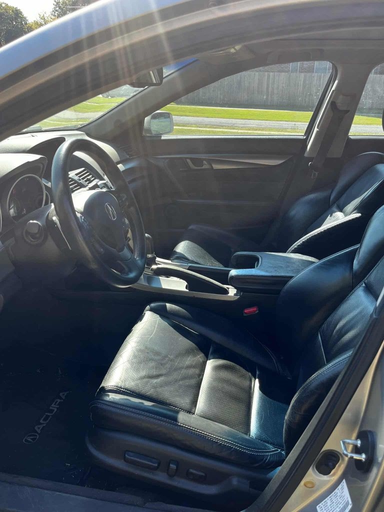 Acura TL 5-Speed AT SH-AWD with Tech Package 2010 Acura TL 5-Speed AT SH-AWD with Tech Package 2010