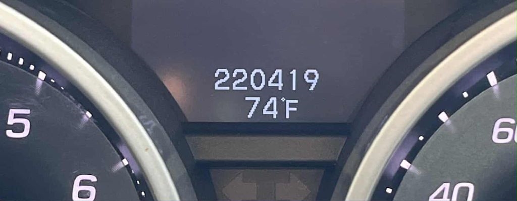 Acura TL 5-Speed AT SH-AWD with Tech Package 2010 Acura TL 5-Speed AT SH-AWD with Tech Package 2010