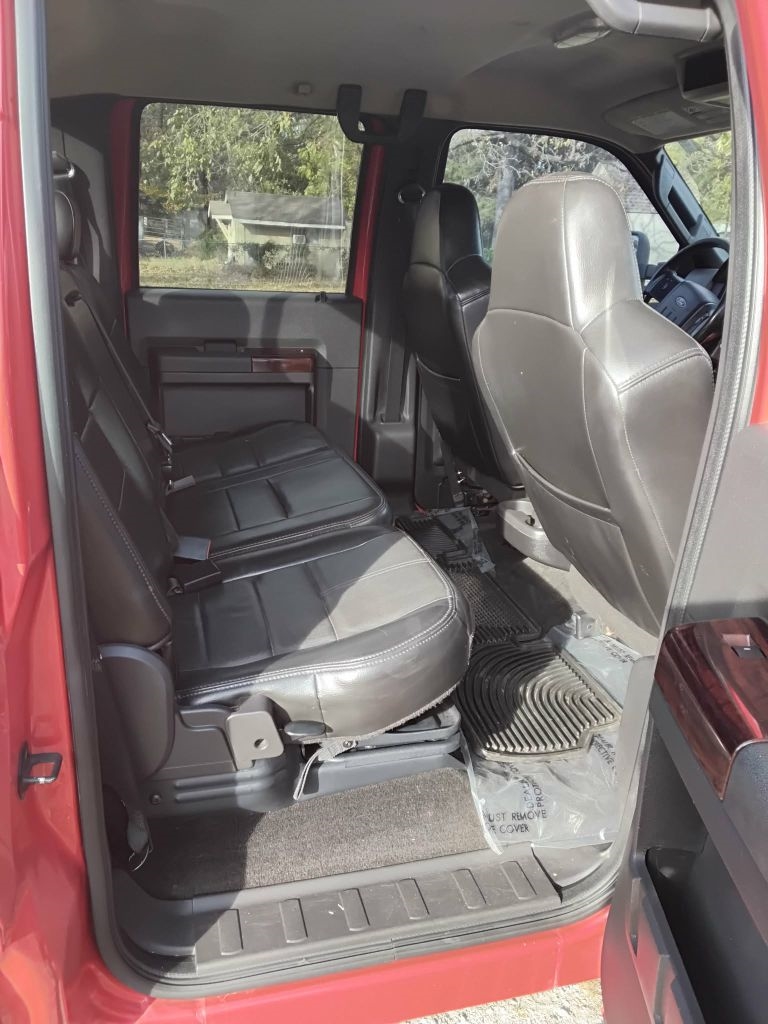 Ford F-250 SD Cabela Crew Cab 4WD 2010