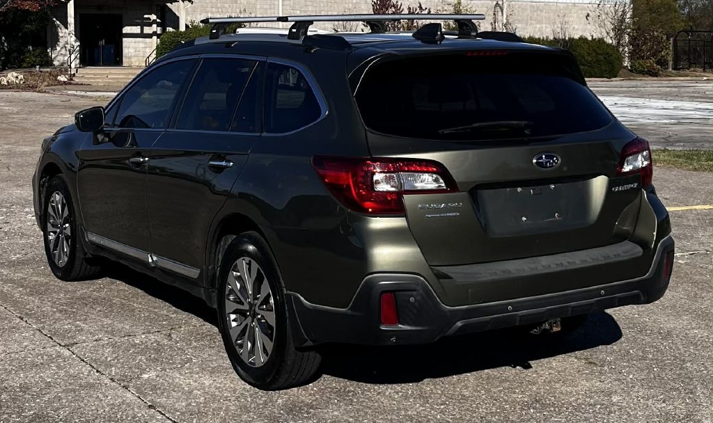 Subaru Outback 2.5i Touring 2019
