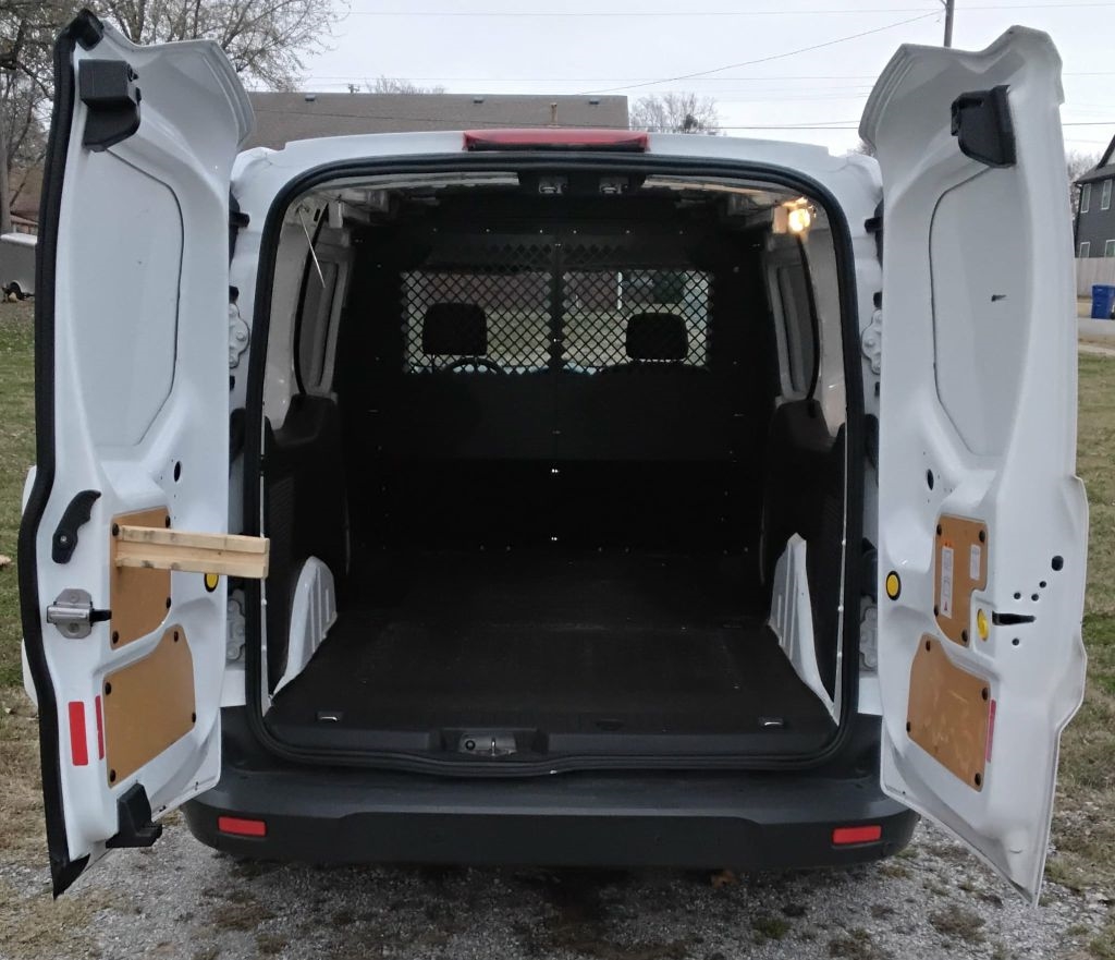 Ford Transit Connect Cargo Van XLT LWB w/Rear 180 Degree Door 2018