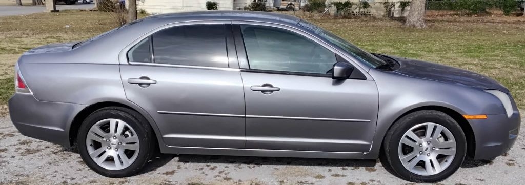 2007 Ford Fusion SEL's photo