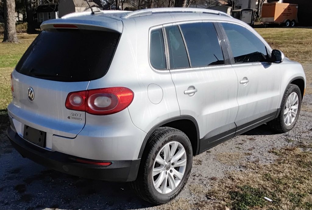 Volkswagen Tiguan SE 2009