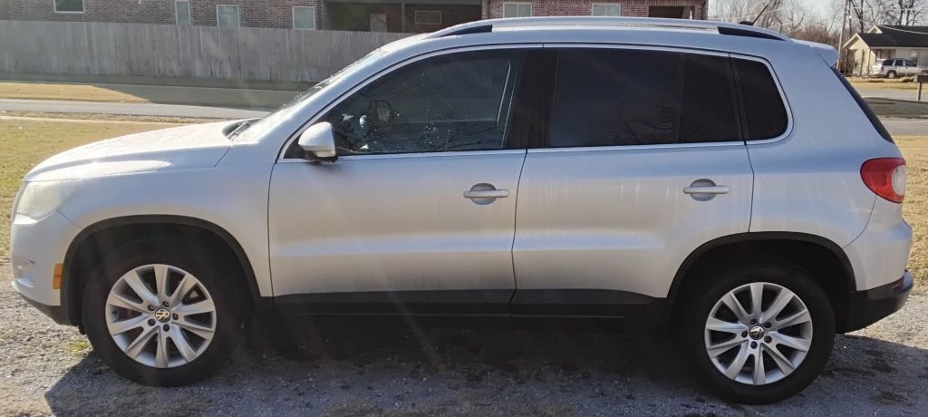 Volkswagen Tiguan SE 2009