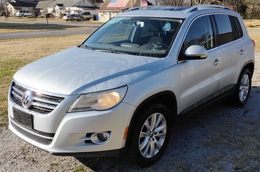Volkswagen Tiguan SE 2009