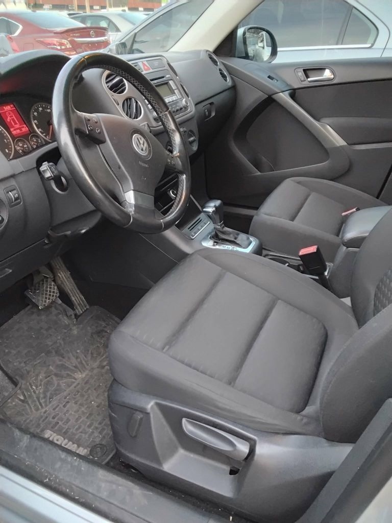 Volkswagen Tiguan SE 2009