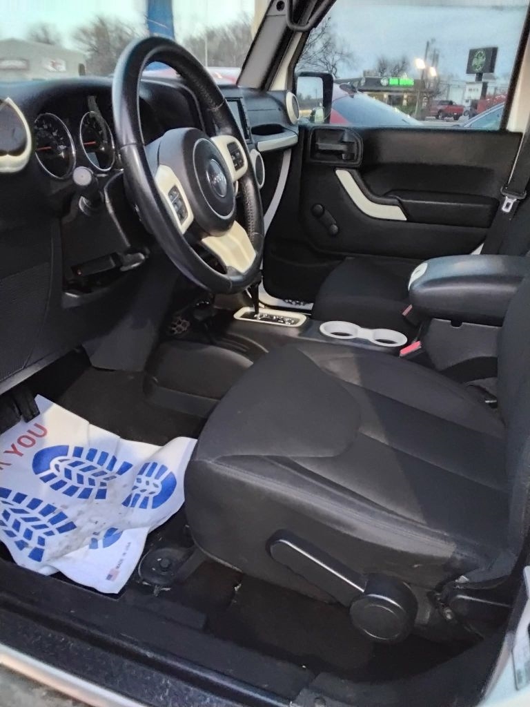 Jeep Wrangler Unlimited Sport 4WD 2015