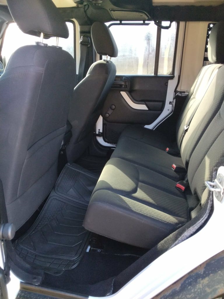 Jeep Wrangler Unlimited Sport 4WD 2015