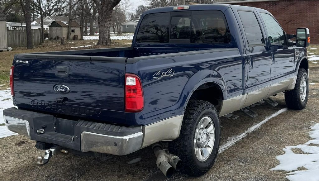 Ford F-250 SD Lariat Crew Cab 4WD 2010
