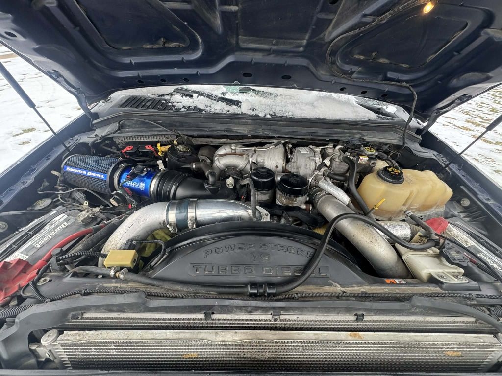 Ford F-250 SD Lariat Crew Cab 4WD 2010