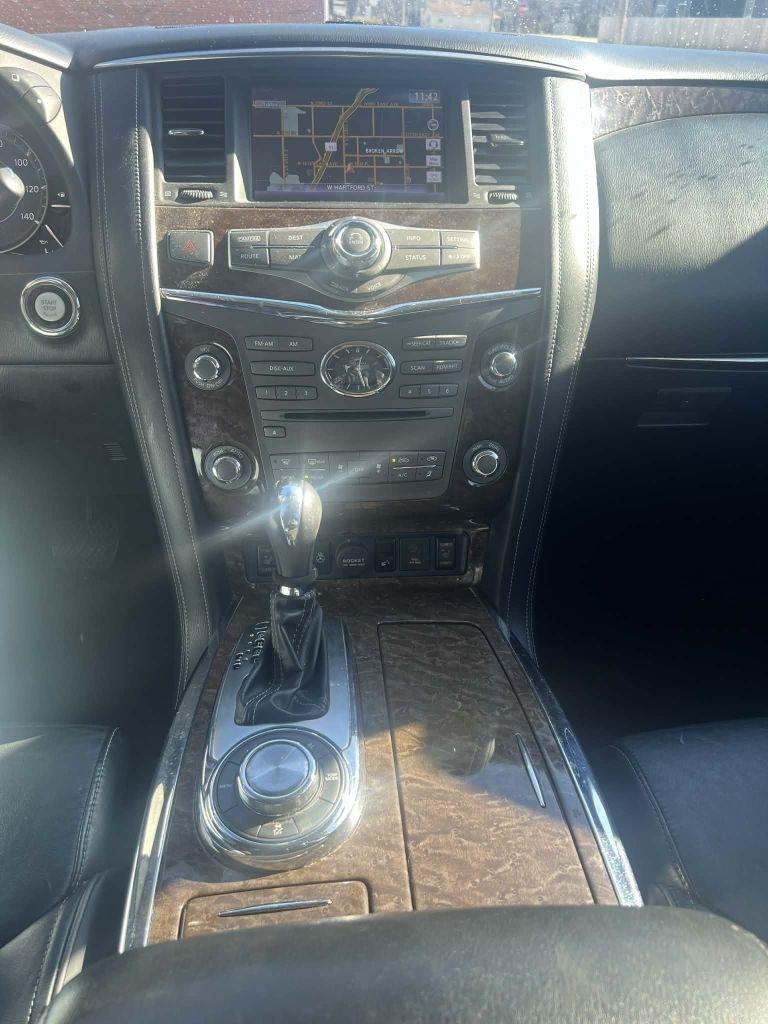 Infiniti QX80 4WD 2015