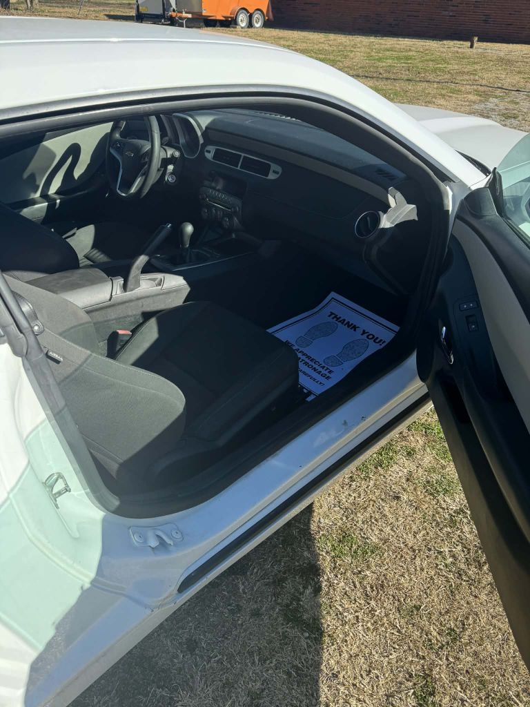 Chevrolet Camaro 1LS Coupe 2014