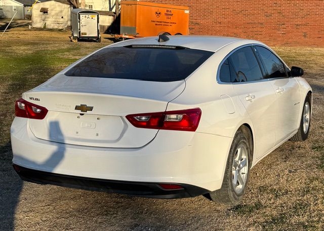 Chevrolet Malibu LS 2018