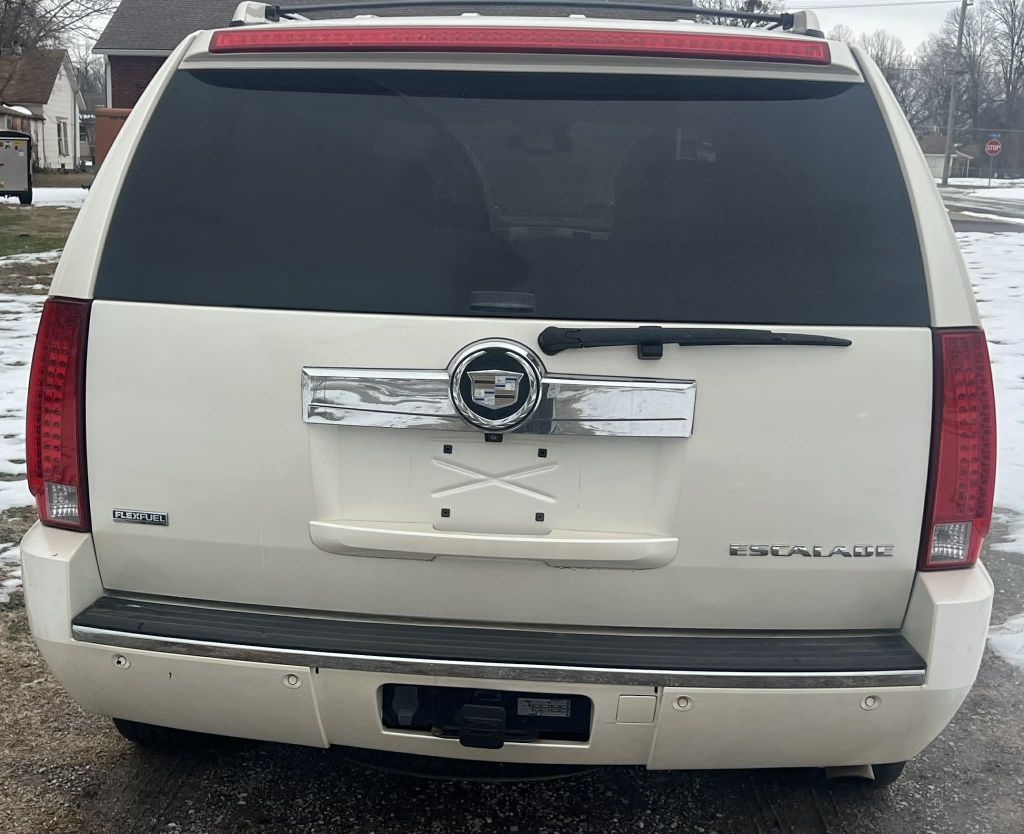Cadillac Escalade 2WD 2009