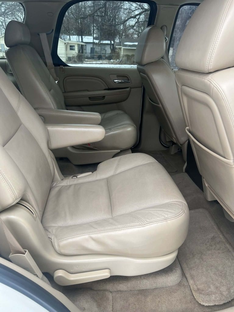 Cadillac Escalade 2WD 2009