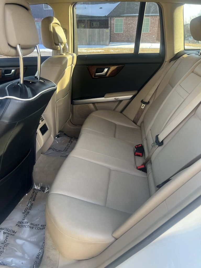 Mercedes-Benz GLK-Class GLK350 4MATIC 2012