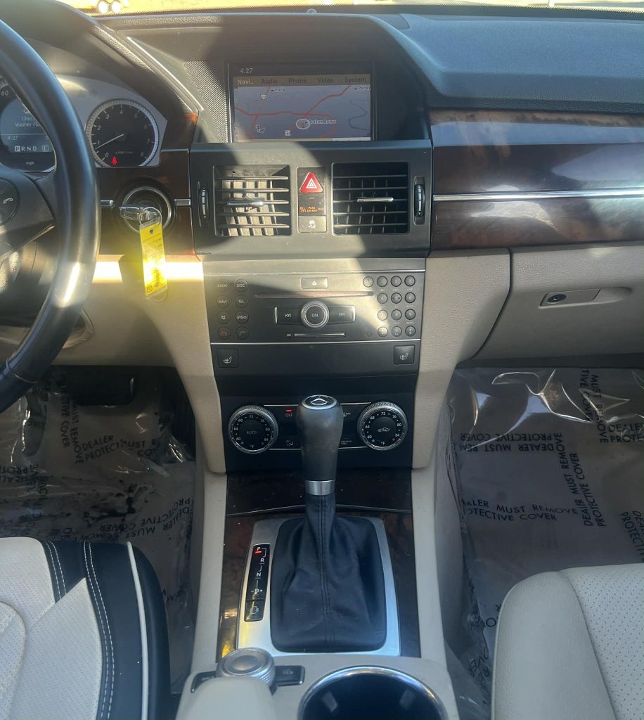 Mercedes-Benz GLK-Class GLK350 4MATIC 2012