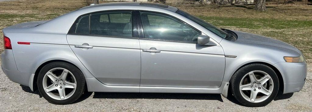 Acura TL 5-Speed AT 2005