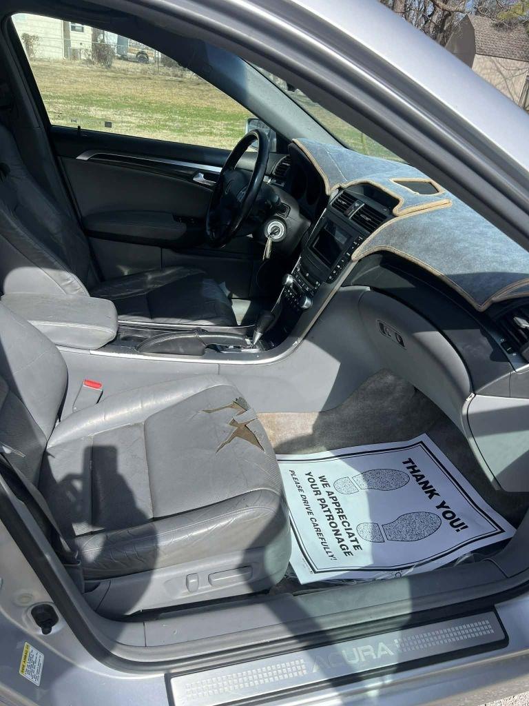 Acura TL 5-Speed AT 2005