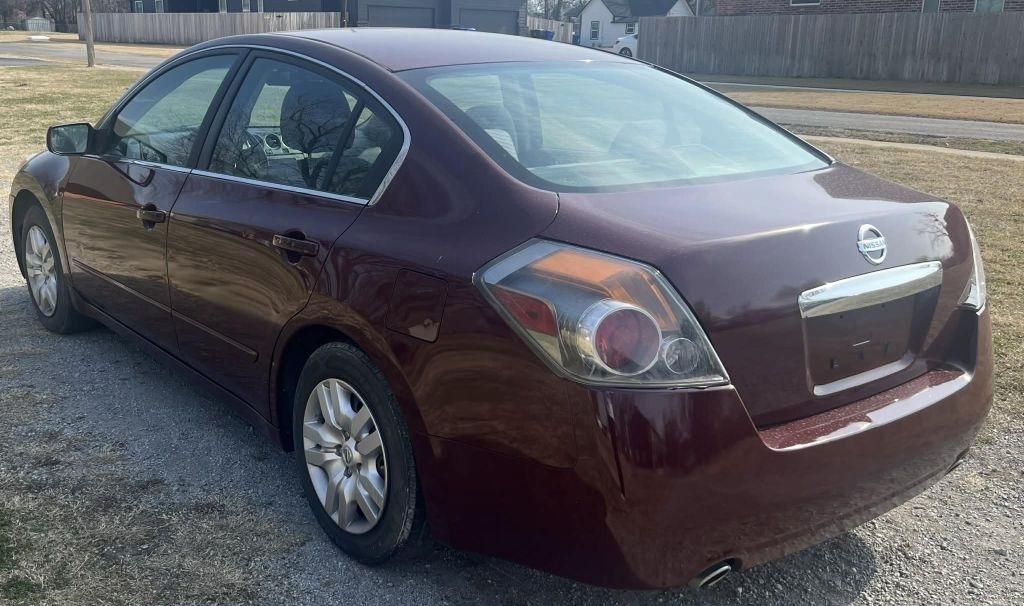 Nissan Altima 2.5 S 2012