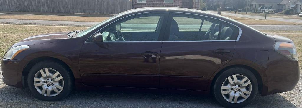 Nissan Altima 2.5 S 2012