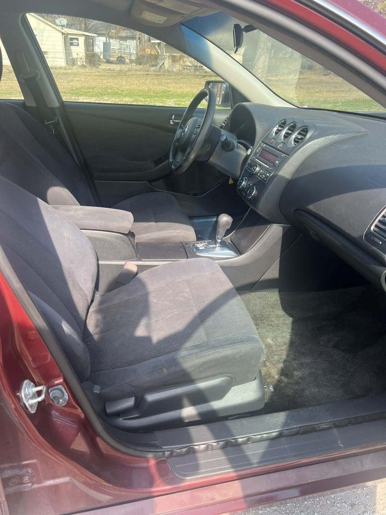 Nissan Altima 2.5 S 2012