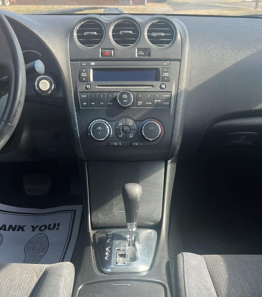 Nissan Altima 2.5 S 2012
