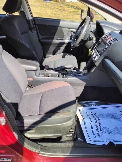 Subaru Impreza 2.0i Limited PZEV 5-Door 2016